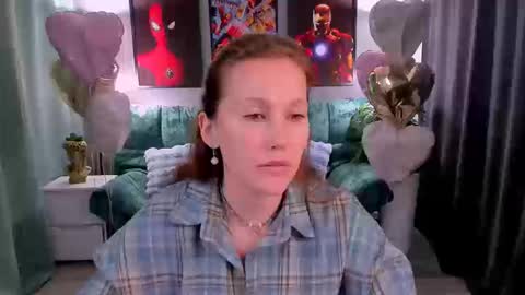 Snapshot of michelleortis chatting on 03/13/26, 08:32 MichelleOrtis online show from 03/13/26, 08:32