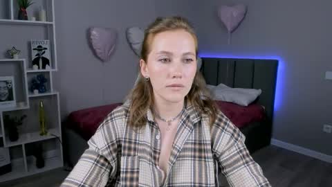 Snapshot of michelleortis chatting on 03/26/26, 11:27 MichelleOrtis online show from 03/26/26, 11:27