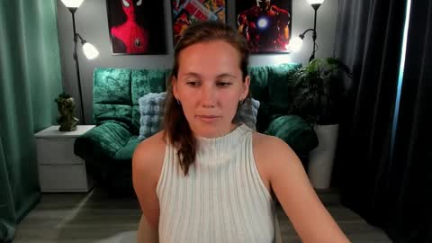 Snapshot of michelleortis chatting on 04/07/26, 09:43 MichelleOrtis online show from 04/07/26, 09:43