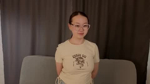 Snapshot of michellespinn chatting on 07/14/26, 05:01 Mio online show from 07/14/26, 05:01
