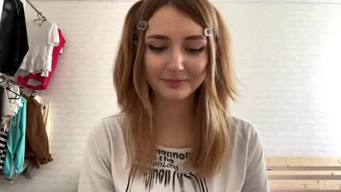 Jenny online show from 04/21/26, 09:15