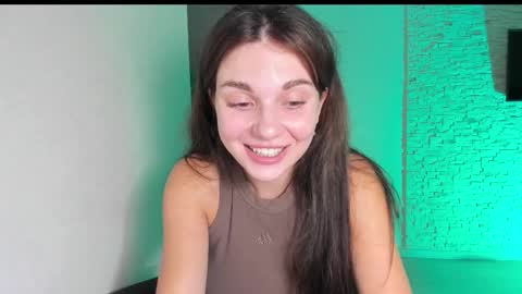 Snapshot of michelliibeautiful chatting on 09/23/25, 06:22 Michellee online show from 09/23/25, 06:22