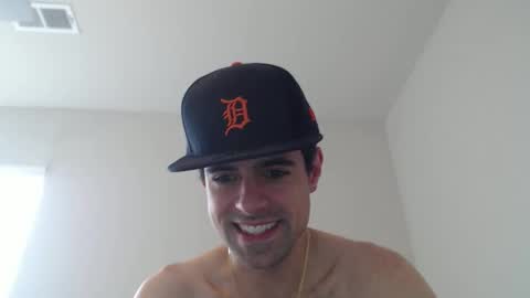 Snapshot of michmark23 chatting on 04/19/26, 06:10 michmark23 online show from 04/19/26, 06:10