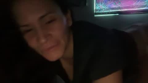 Snapshot of micielo87 chatting on 06/13/26, 01:42 Skye online show from 06/13/26, 01:42