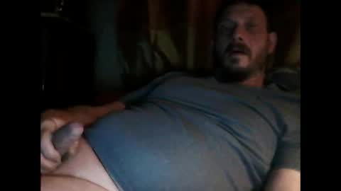 Snapshot of mickael236 chatting on 12/17/24, 08:21 mickael236 online show from 12/17/24, 08:21