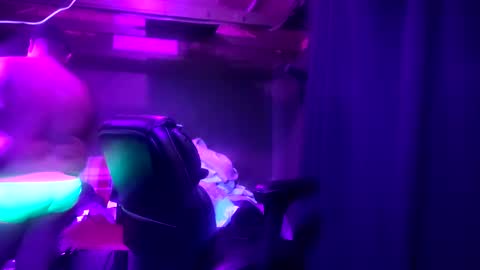 mickdollz online show from 10/29/25, 07:21