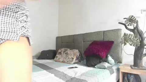 Snapshot of mickey_beasley1 chatting on 03/02/26, 10:05 mickey_beasley1 online show from 03/02/26, 10:05