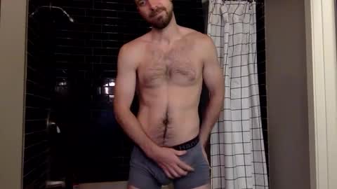 Snapshot of mickey_mic chatting on 09/10/25, 07:14 mickey_mic online show from 09/10/25, 07:14