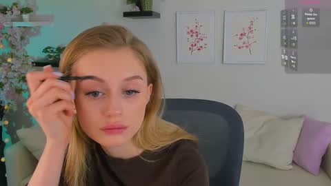 Snapshot of mickey_milk chatting on 04/01/26, 07:00 Micky online show from 04/01/26, 07:00