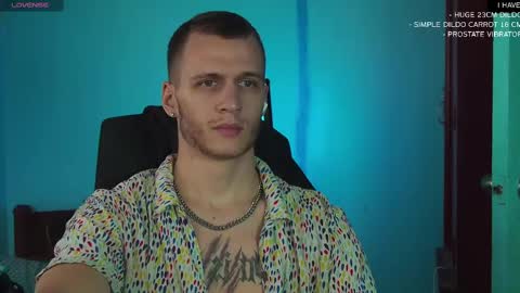 Snapshot of mickey_pict chatting on 03/03/25, 06:26 Mickey online show from 03/03/25, 06:26