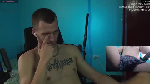 Snapshot of mickey_pict chatting on 03/04/25, 06:58 Mickey online show from 03/04/25, 06:58