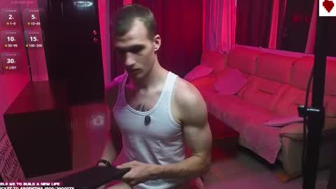 Snapshot of mickey_pict chatting on 09/25/25, 01:59 Mickey online show from 09/25/25, 01:59