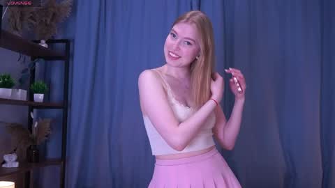 Snapshot of mickeydior chatting on 04/05/26, 12:24 mickeydior online show from 04/05/26, 12:24