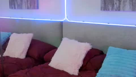 Mickey online show from 01/13/25, 04:08