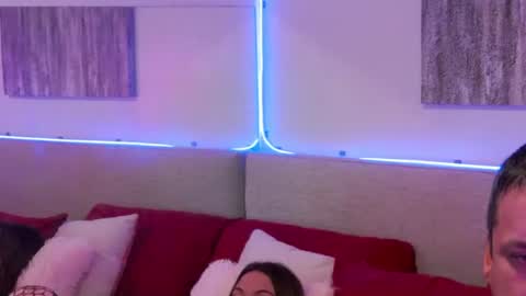 Mickey online show from 01/15/25, 03:22