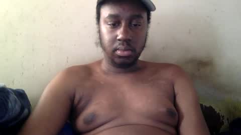 Snapshot of mickkzzx chatting on 03/03/25, 03:31 mickkzzx online show from 03/03/25, 03:31