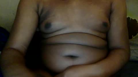 Snapshot of mickkzzx chatting on 03/12/25, 06:11 mickkzzx online show from 03/12/25, 06:11