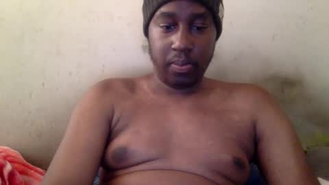 Snapshot of mickkzzx chatting on 09/27/25, 04:56 mickkzzx online show from 09/27/25, 04:56