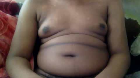 Snapshot of mickkzzx chatting on 10/12/25, 03:33 mickkzzx online show from 10/12/25, 03:33