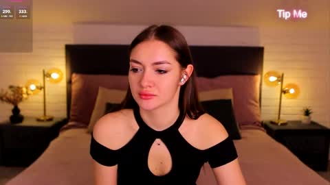 micky___love online show from 04/19/26, 07:05