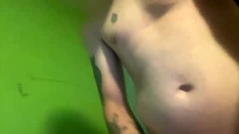 Snapshot of mickyboy25 chatting on 09/11/25, 08:42 mickyboy25 online show from 09/11/25, 08:42