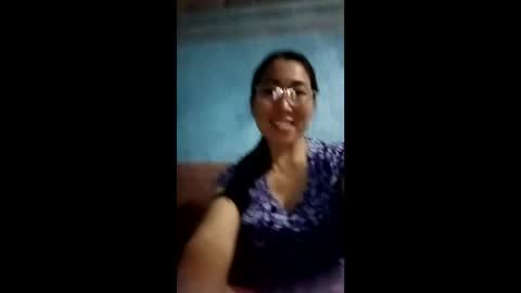 Snapshot of mickye00 chatting on 05/12/26, 01:30 Miky online show from 05/12/26, 01:30
