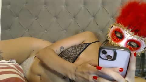 Snapshot of mickystrumia chatting on 02/08/26, 01:09 mickystrumia online show from 02/08/26, 01:09