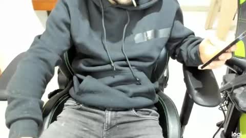 microfama00 online show from 02/09/26, 07:23