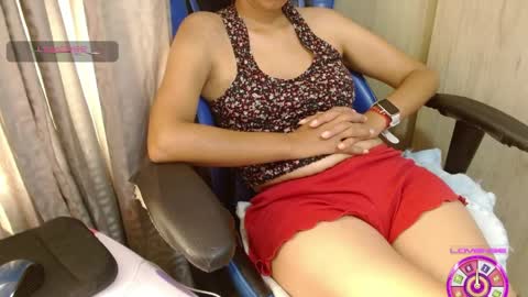 Snapshot of miculohot chatting on 05/24/26, 01:38 vanesa sexy online show from 05/24/26, 01:38