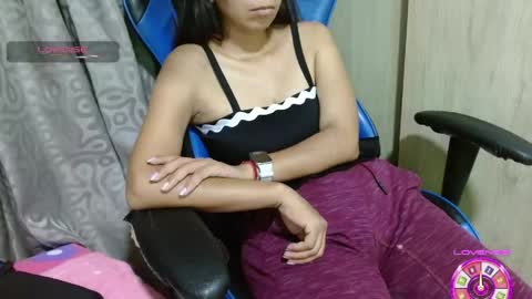 Snapshot of miculohot chatting on 05/27/26, 01:13 vanesa sexy online show from 05/27/26, 01:13
