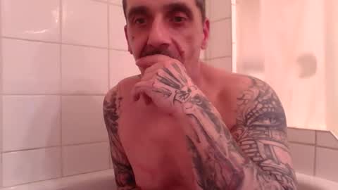 Snapshot of middle123456783939 chatting on 04/17/26, 03:09 middle123456783939 online show from 04/17/26, 03:09