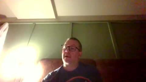 Snapshot of middleton2021 chatting on 11/23/25, 11:59 middleton2021 online show from 11/23/25, 11:59