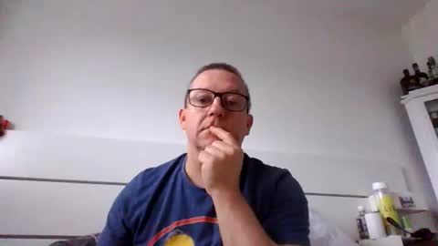 Snapshot of middleton2021 chatting on 11/27/25, 09:44 middleton2021 online show from 11/27/25, 09:44