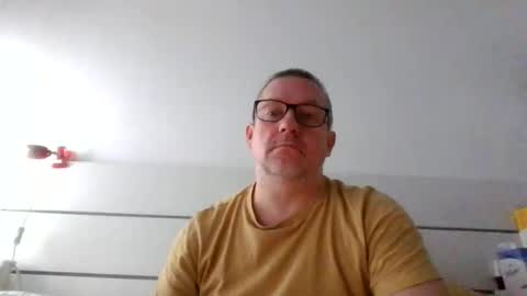 Snapshot of middleton2021 chatting on 12/21/25, 08:16 middleton2021 online show from 12/21/25, 08:16