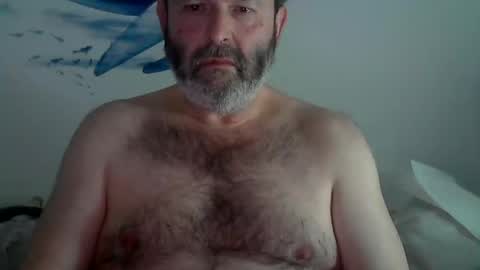 kike online show from 01/17/25, 03:43