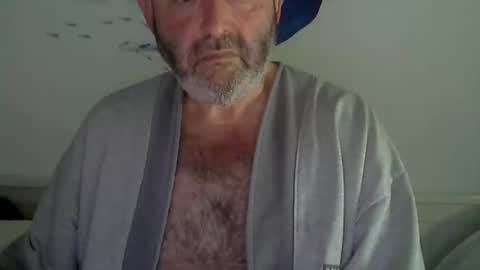 kike online show from 03/08/25, 05:22