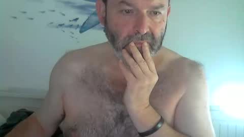 kike online show from 09/28/25, 12:43