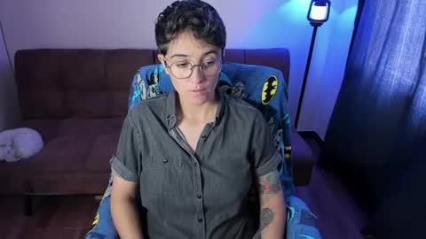 Snapshot of midnight07_ chatting on 01/14/26, 03:28 Blue online show from 01/14/26, 03:28