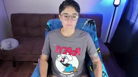 Snapshot of midnight07_ chatting on 03/09/26, 03:16 Blue online show from 03/09/26, 03:16