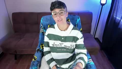 Blue online show from 05/22/26, 03:39