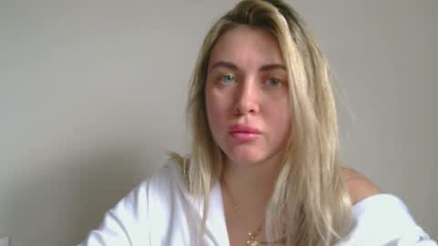 Snapshot of midnight_lace1 chatting on 03/03/26, 08:31 Midnight lace1 online show from 03/03/26, 08:31