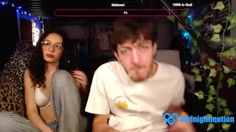 midnight_motion online show from 12/04/25, 03:27