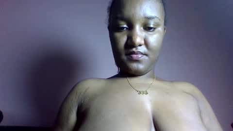 Snapshot of midnight_sexy chatting on 05/18/26, 05:13 midnight_sexy online show from 05/18/26, 05:13