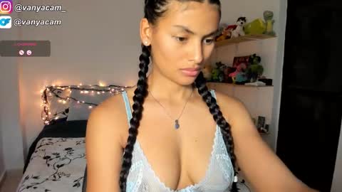 Snapshot of midnight_vk chatting on 03/08/26, 01:14 VanyaKlaus online show from 03/08/26, 01:14