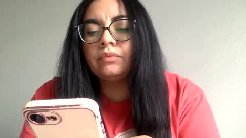 midnightbruja111 online show from 04/08/26, 05:02