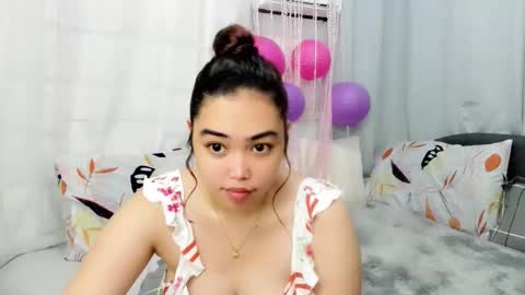 Bunny 3 online show from 11/15/25, 01:25