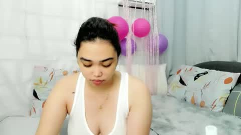 Bunny 3 online show from 11/23/25, 09:14