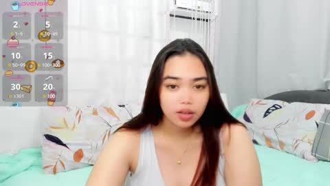 Snapshot of midnightbunny_ chatting on 02/03/26, 04:34 Bunny 3 online show from 02/03/26, 04:34