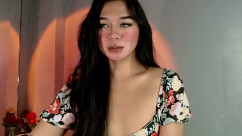 Call me Yhana online show from 06/22/26, 09:56