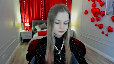 midnighteaura online show from 02/14/26, 08:05